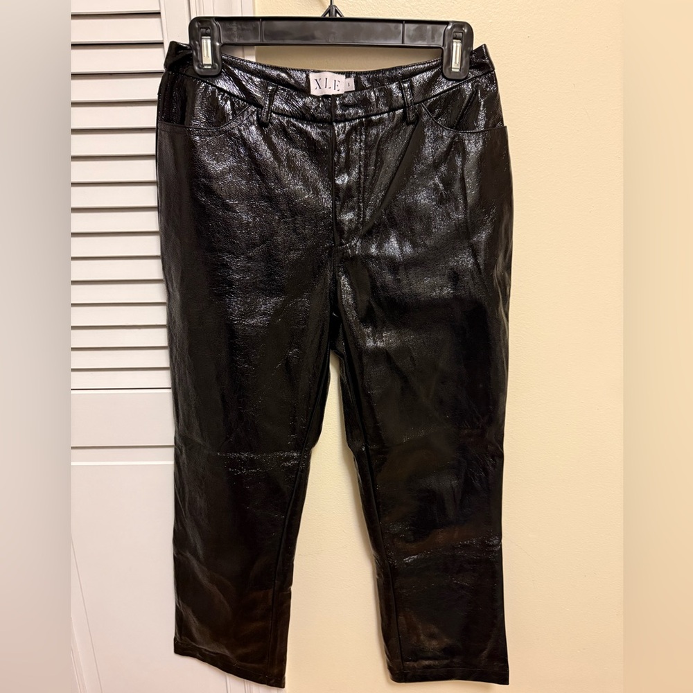 XLE Coated Cropped Jeans